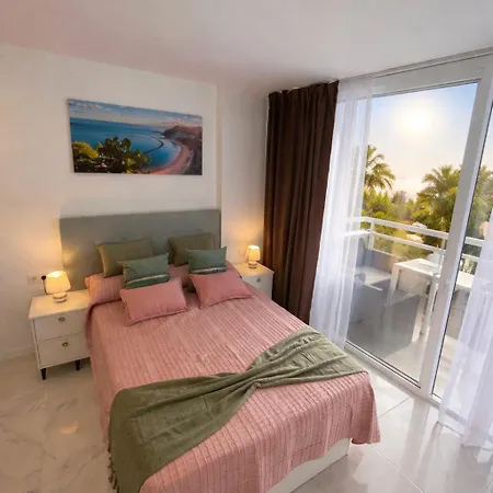 Americas Premium - 5 Min Walk To And 10 Min Walk To Siam Park Lägenhet